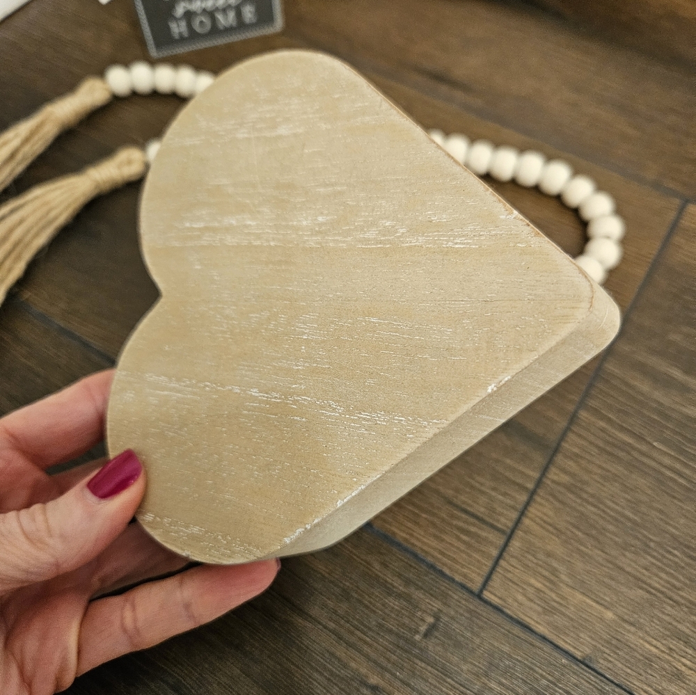 NIP Rustic "Home" Sign with Beaded Garland & Wooden Home Decor - Picture 9 of 12